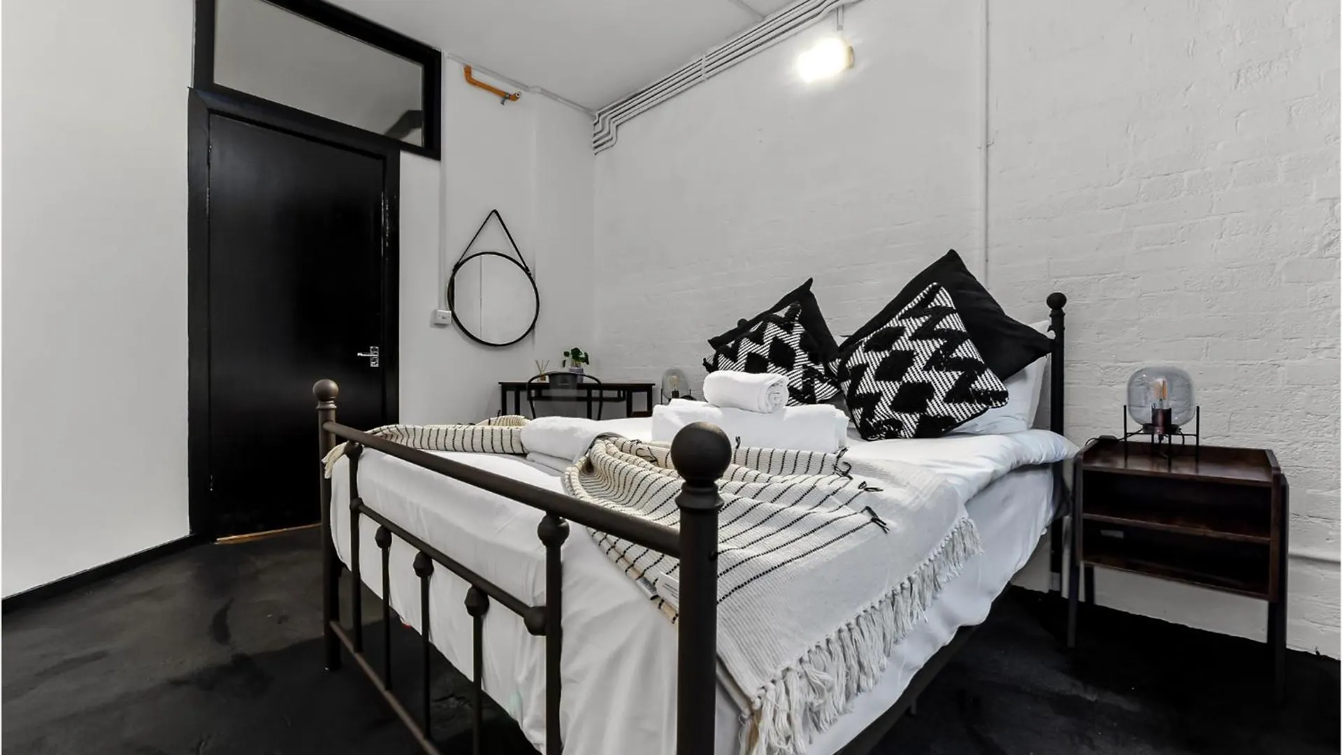 Trendy, Arty, 3Br In Heart Of Hipster Hackney! Apartment London